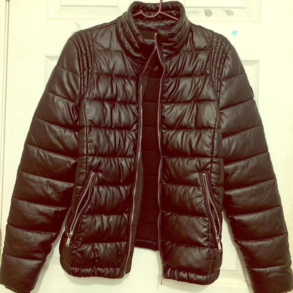 Classic black bomber fashion jacket by Guess